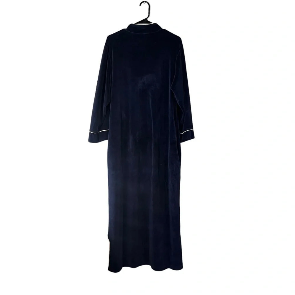 Vintage 1980s Christian Dior Women's Medium Navy Velour House coat/Dressing Gown - Picture 5 of 5